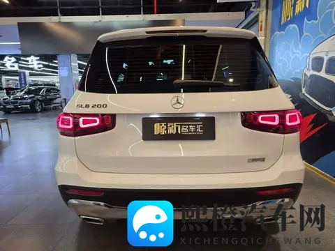 欧美一区激情：欧美电影一区精彩片段大放送-2