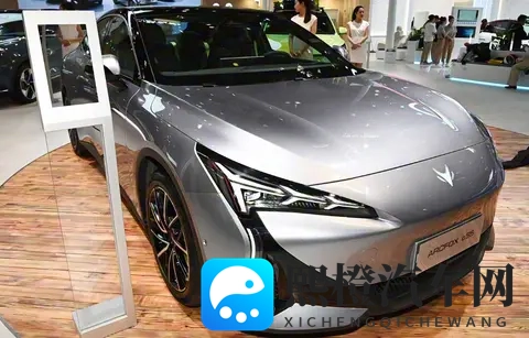 9 月销量仅2526台，1278万起售的极狐阿尔法 S5为何销量遇冷？-2