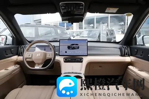 奇瑞又出新宠！15T爆184马力，这台SUV真的适合家用吗？-2