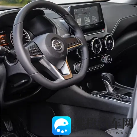 跑长途油费超300？轩逸实测：300公里花160，后排躺2小时不腰酸-2