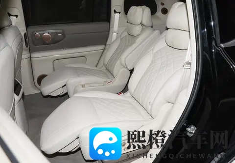 国产又一大6座SUV上市,车长5279mm,2+2+2座椅,纯电续航402km-1