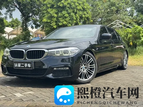 看美女裸体软件：探索美女性感瞬间，共享视觉盛宴平台-1