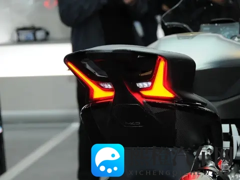 斗罗大陆禁游免费下载安装：《禁游斗罗大陆》官方版，免费畅玩安装新体验-1