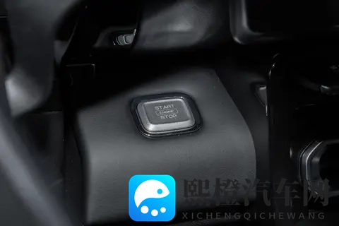 试驾捷途山海T1：15万级，经典方盒子＋三电机真四驱，可城可野？-2