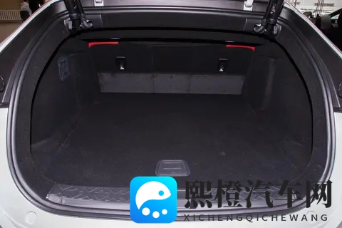 阿维塔又放大招了！2699万元起，10项全新升级， 实力如何？-3