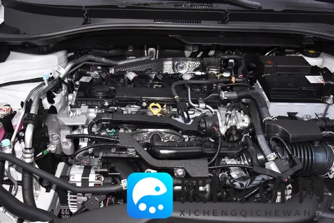 丰田真的“一降到底”！跌至868万起，入门配7气囊，性价比真高-2