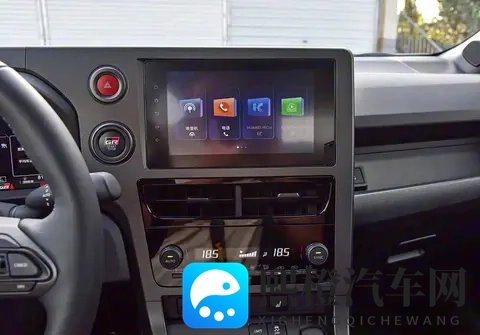 2025进博会:售价3998万起 丰田GR YARIS实车亮相-2