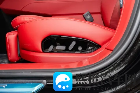 阿维塔12：中大型纯电车，空间大，舒适性高，适合家用-2