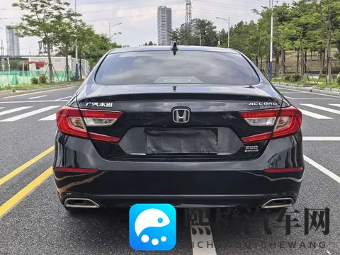 一手准新雅阁,家用代步好选择?-1