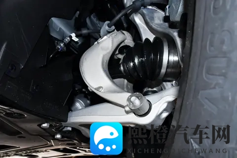 买家庭用车别着急,先看看这款,空间大,配置实用,价格实惠-2