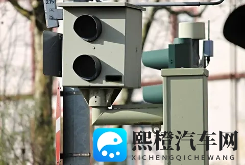 测速照相机只是生财机器，加拿大正在拆除-2