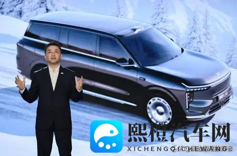 智己LS9来了,价格打穿天花板,用户终于能挑着买-1