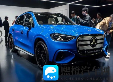 新款梅赛德斯奔驰GLC EQ在日本移动展亮相！-1