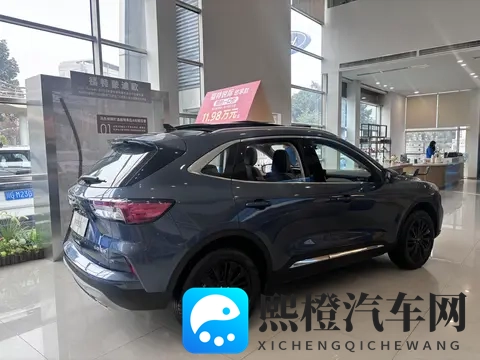 12万买下福特锐际20T,年轻人第一款性能车何必是电车-1