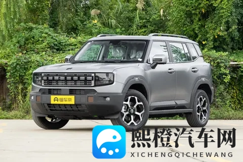 不到15万，方盒子新卷王，配三电机真四驱，续航147km，香吗？-2