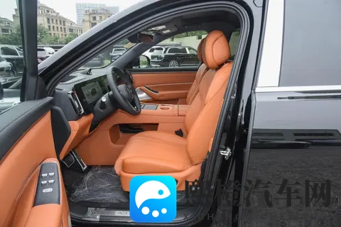 深蓝S09 VS 问界M8，这3个细节决定值不值得买，哪款适合二胎家庭？-3