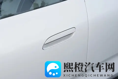 长安启源A06：高配预售1599万，无边框车门+激光雷达-3