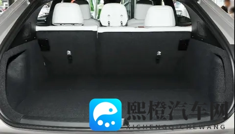 2069万起售,续航740km+3分钟换电,乐道L60堪称家用SUV优选-3