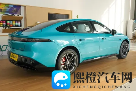 15万级轿跑,全系标配激光雷达,这款车怎么样?-1