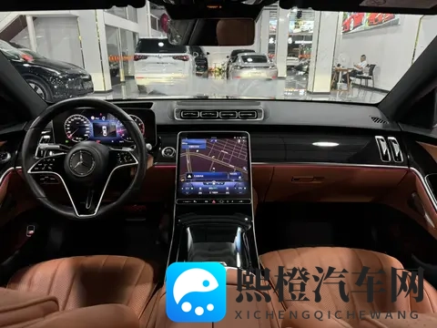 又深又 精XXXXX凹凸：豪华SUV引领潮流，精湛工艺打造极致体验-1