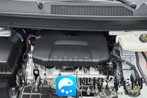 电动侧滑门+大空间,还有长续航,五菱星光730 PHEV值得一看?-2