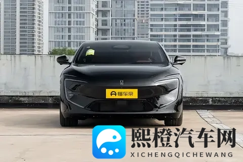 搭载华为四激光雷达与大电池，智能与体验同步提升，这车咋样-3