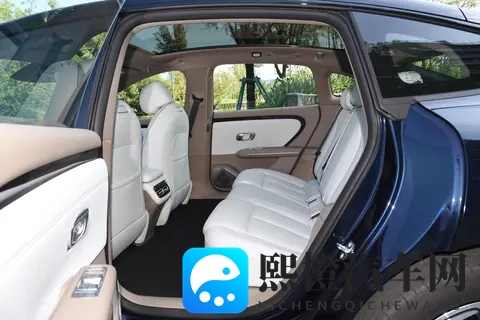 充电 9 分钟跑 300 公里!长安启源 A06 上市,家轿市场要变天-1