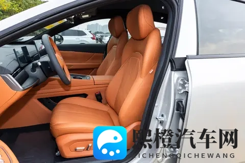 15万级轿跑竟全系标配激光雷达?东风奕派eπ007+升级上市!-1