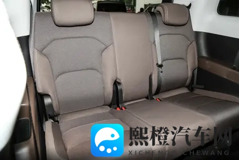 三种动力两种前脸造型，五菱星光730准备充分，势必要大火一把-1