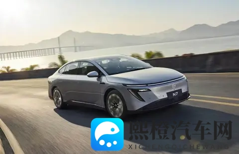 新能源10月销量丨五家破10万辆，特斯拉排名下滑，合资略有起色-1