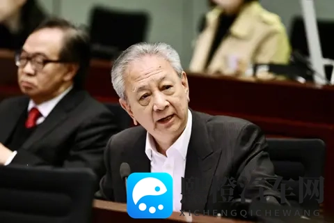 粤车南下︱内地司机违规收告票跑路如何执法？易志明回应-2