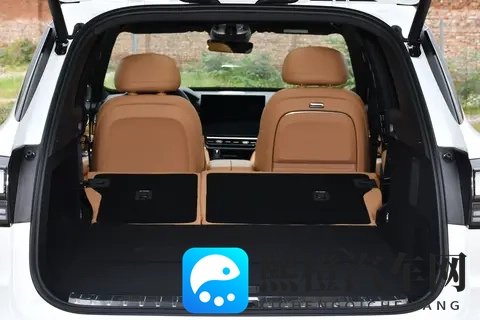 领克09 2026款 20T 四驱探索版Ultra车型的体验如何?-1