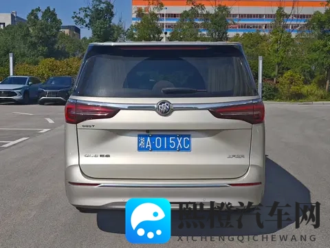 18万多拿下别克GL8陆尊,2022年一手准新车,宜商宜家好选择-1