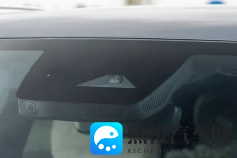 家用燃油SUV，吉利星越L：好使，实用！这才是家用燃油车的样子-2