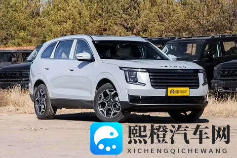 奇瑞又出新宠！15T爆184马力，这台SUV真的适合家用吗？-1