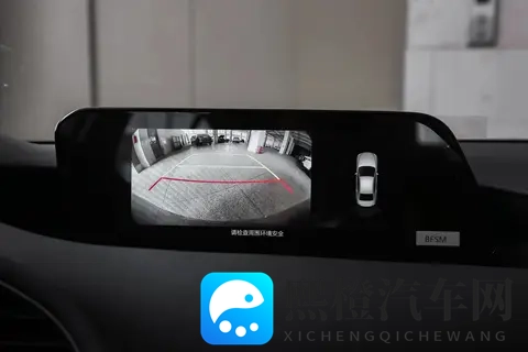 外观年轻操控好，马自达3 昂克赛拉哪一款值得选？全方面试驾分析-1