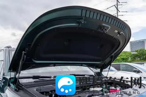 试驾2026款零跑C16：中大型SUV的空间舒适性，15万元就能拥有？-3