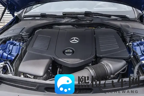 网上都说狗都不开，那我来开，奔驰C260L上路感受-2