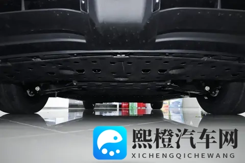 深蓝L06 2026款560Ultra激光版：均衡配置，值得一看-1