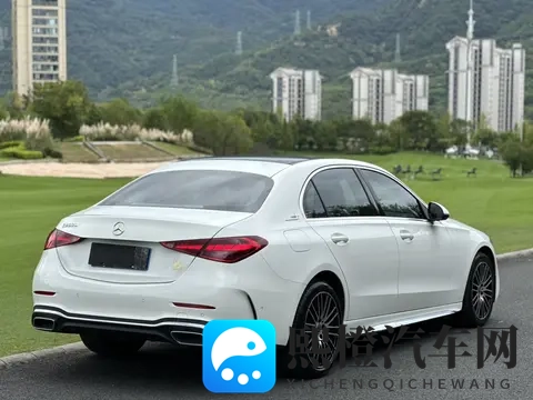 22年奔驰C级，39万公里，215万体验优雅-3