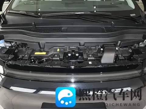 小鹏X9 Ultra申报信息曝光,提供两驱_四驱双版本,旗舰定位拔高-1