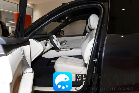 家庭纯电出行的均衡之选，乐道L90 2025款 七座版Ultra解析-3