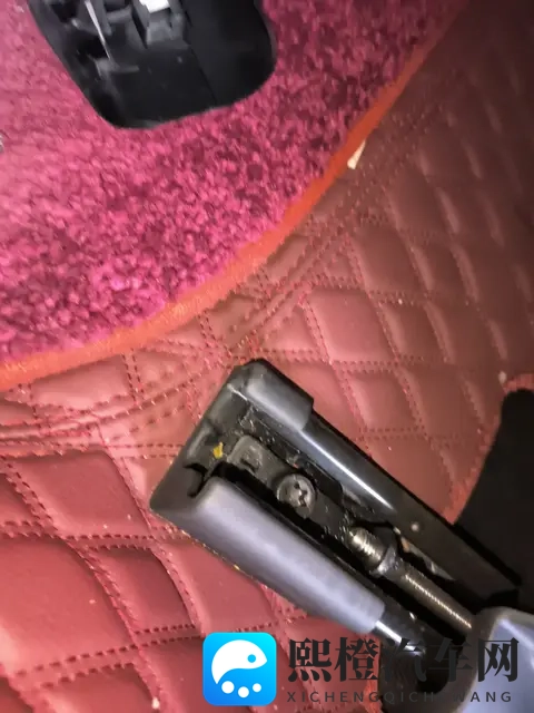 235万!准新一手宝马3系,驾驭运动激情-1