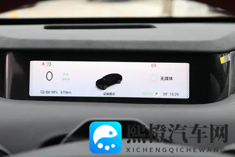 2025 款星纪元 ES:纯电_增程可选,把 “高端配置 + 高性价比” 都拿下-2