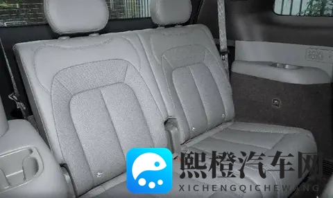 腾势N8L DM正式上市：豪华六座SUV，2998万起享多重专属权益-2