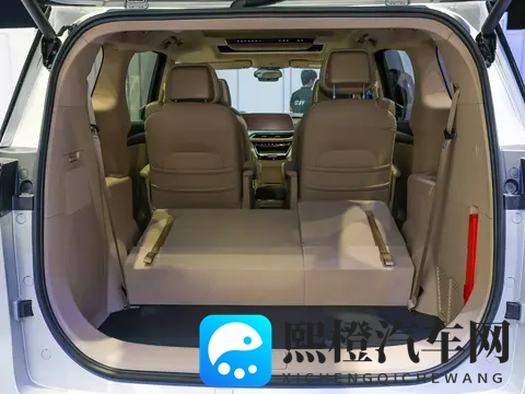 享5000元抵10000元购车金等 别克GL8陆尚推出“双十一”限时优惠-3