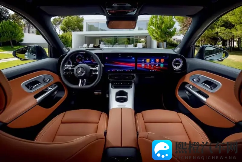 三联屏+星空顶,全新奔驰GLB官图发布,12月8日亮相!-1