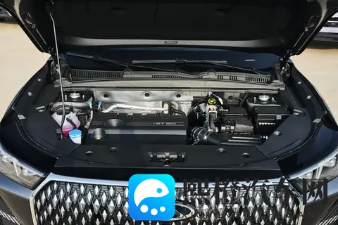 奇瑞第五代瑞虎8上市:双前脸设计,轴距2825mm,标配8155芯片-3