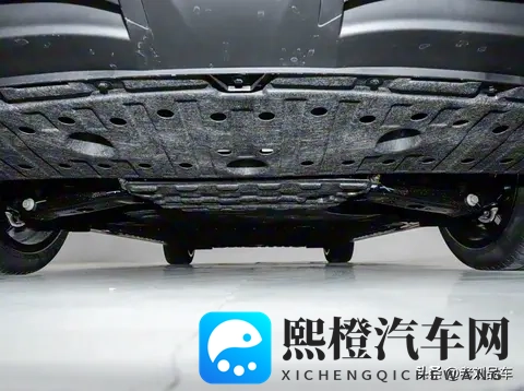 深蓝L06亮点在智能驾驶、长续航和亲民的价格，它到底怎么样？-3