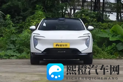 这款中型SUV,华为系满血登场,“入门即满配”不是口号-2